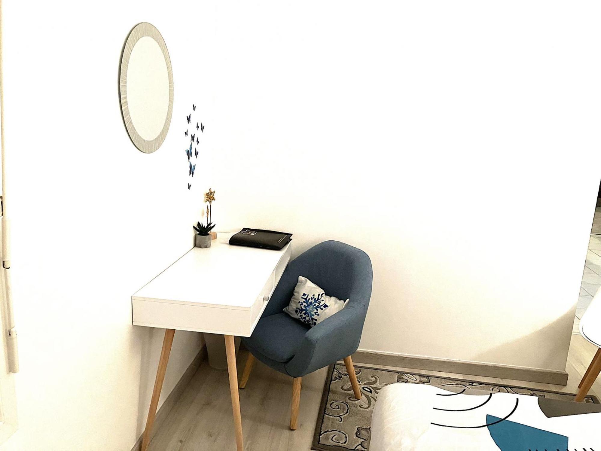 Snowqueen Hotel Apartment Paris-Disney Chelles  Zewnętrze zdjęcie