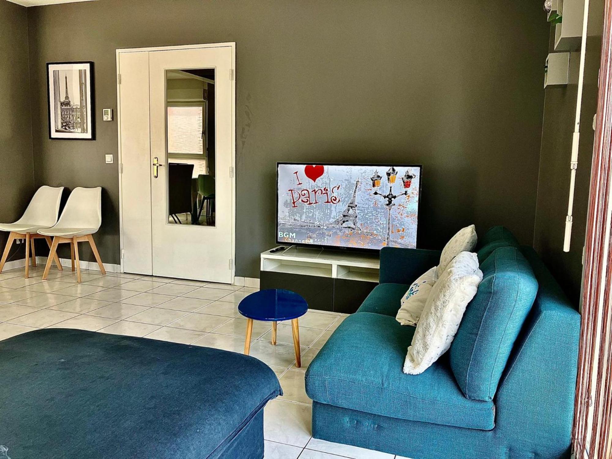 Snowqueen Hotel Apartment Paris-Disney Chelles  Zewnętrze zdjęcie