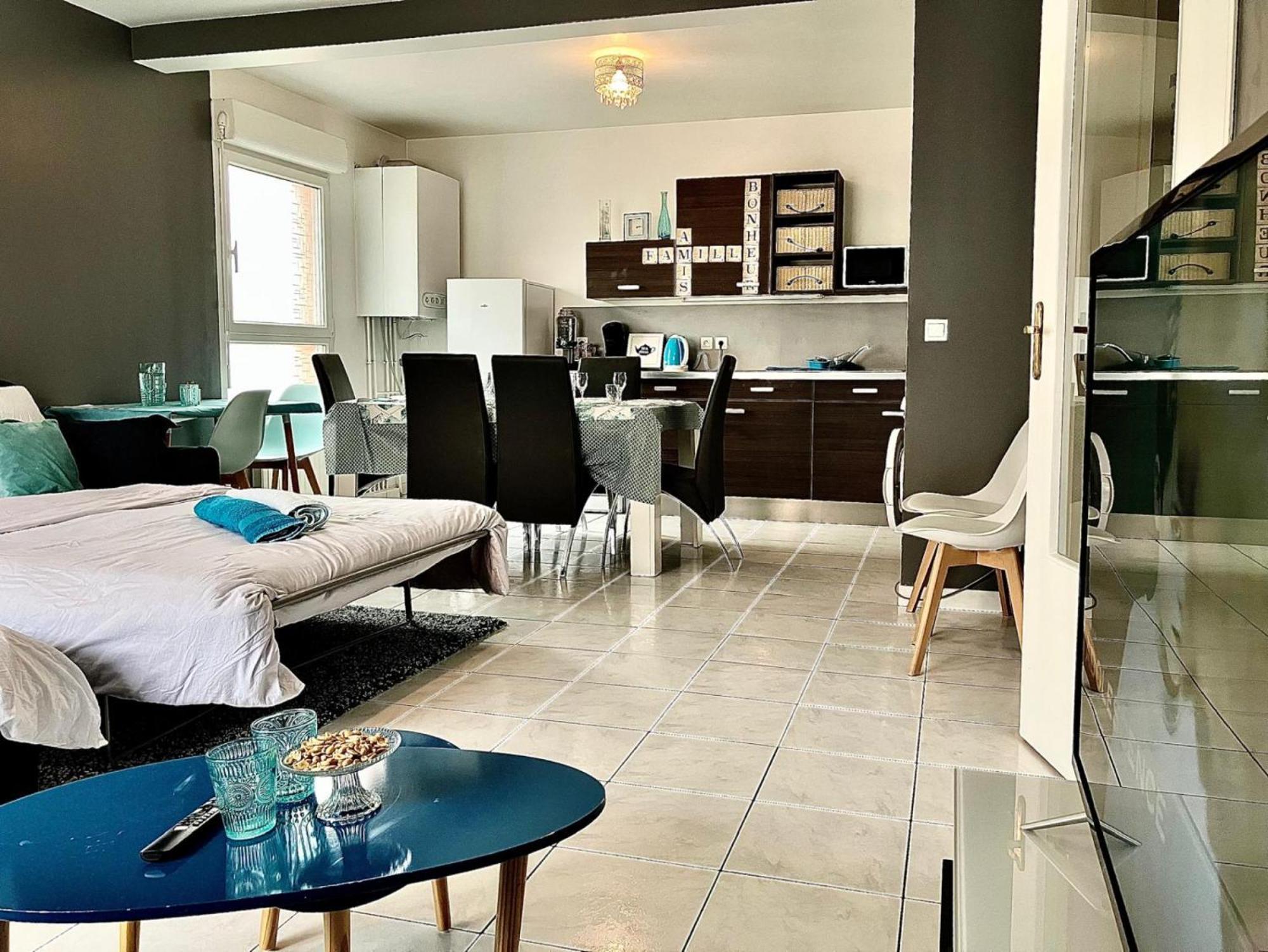 Snowqueen Hotel Apartment Paris-Disney Chelles  Zewnętrze zdjęcie