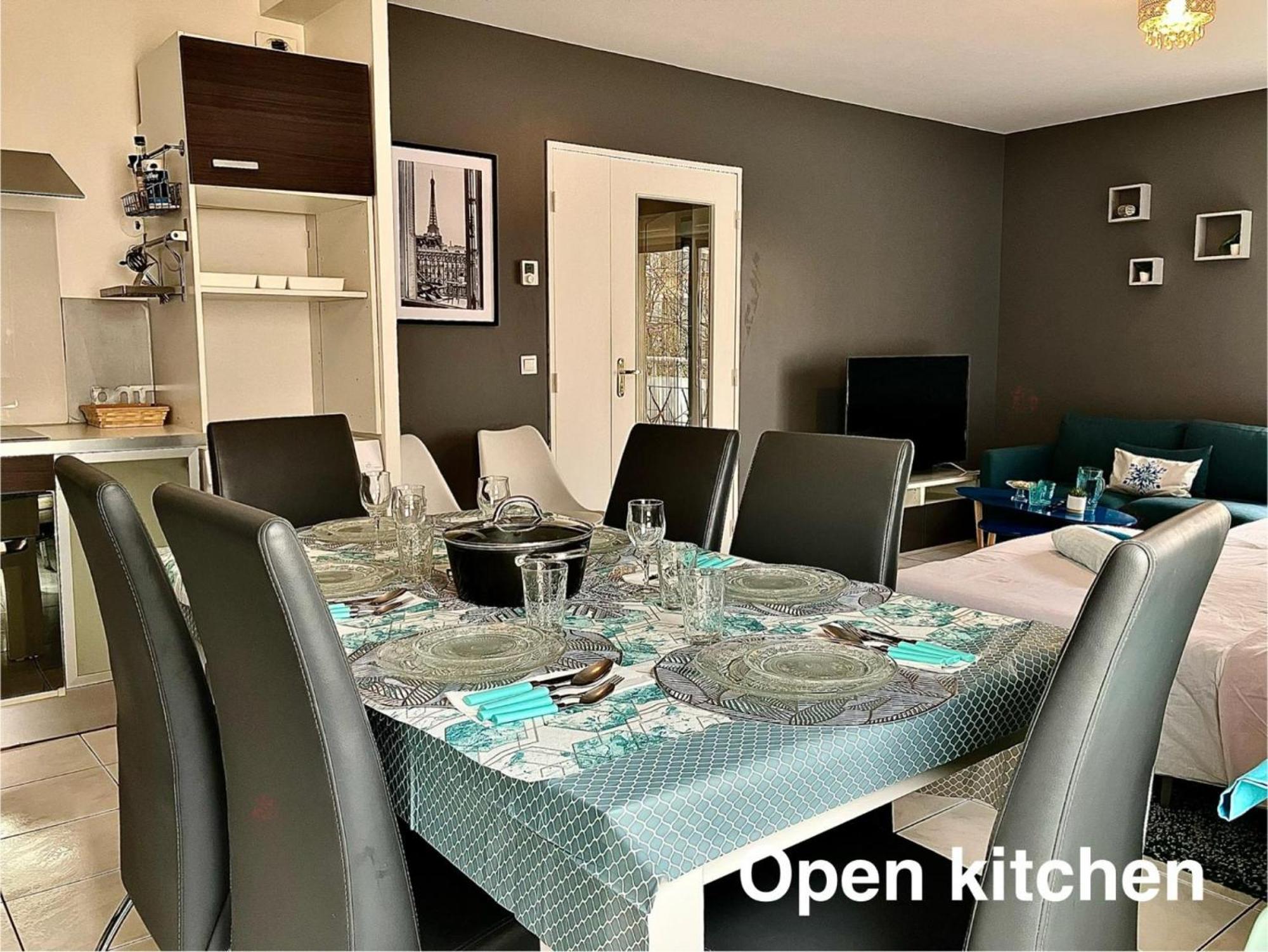 Snowqueen Hotel Apartment Paris-Disney Chelles  Zewnętrze zdjęcie