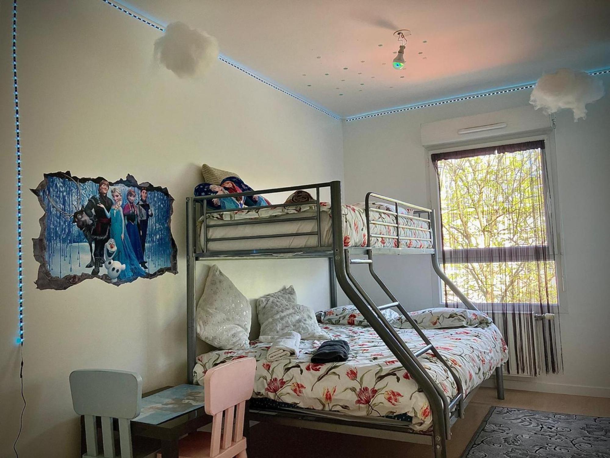 Snowqueen Hotel Apartment Paris-Disney Chelles  Zewnętrze zdjęcie