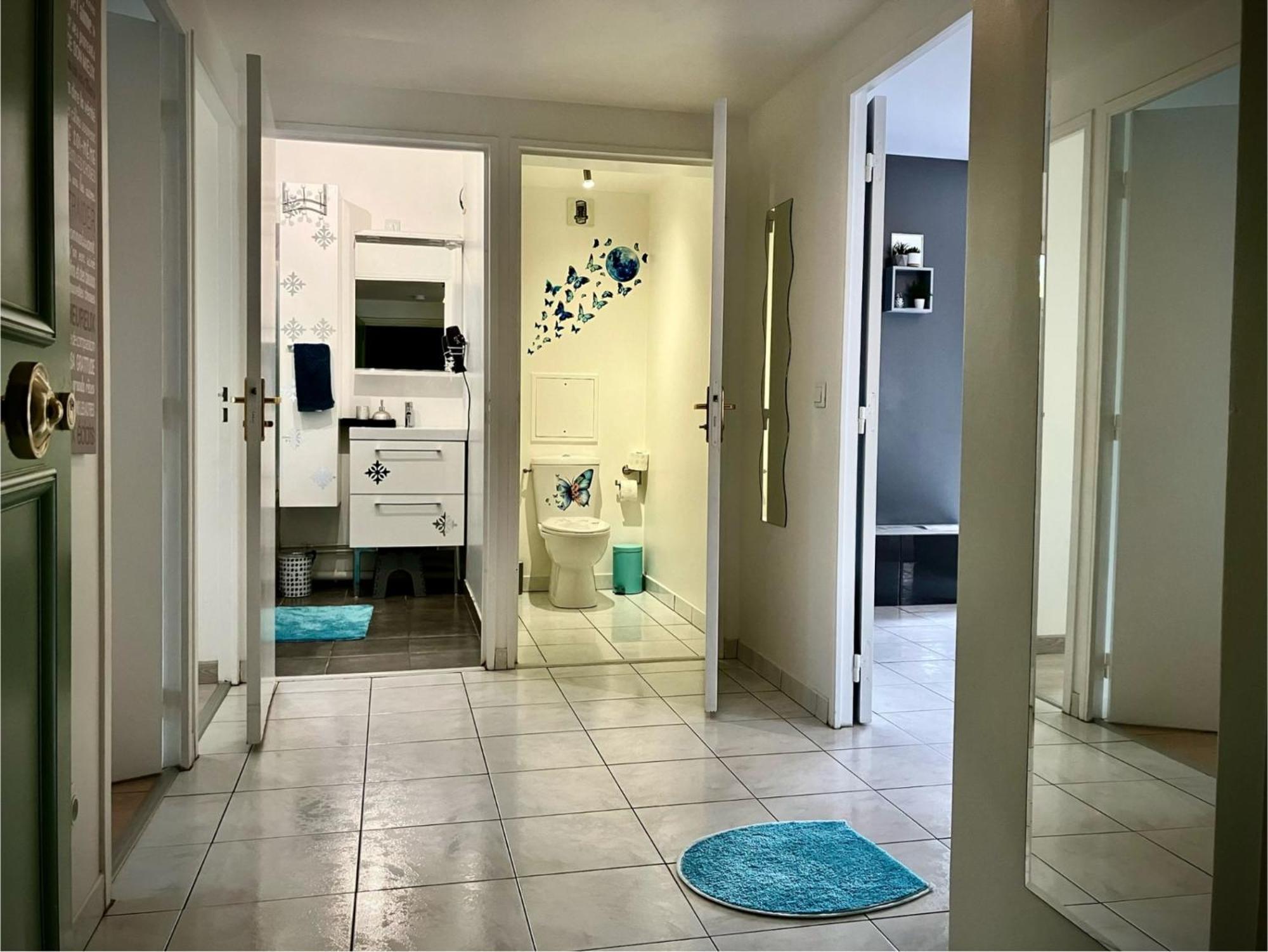 Snowqueen Hotel Apartment Paris-Disney Chelles  Zewnętrze zdjęcie