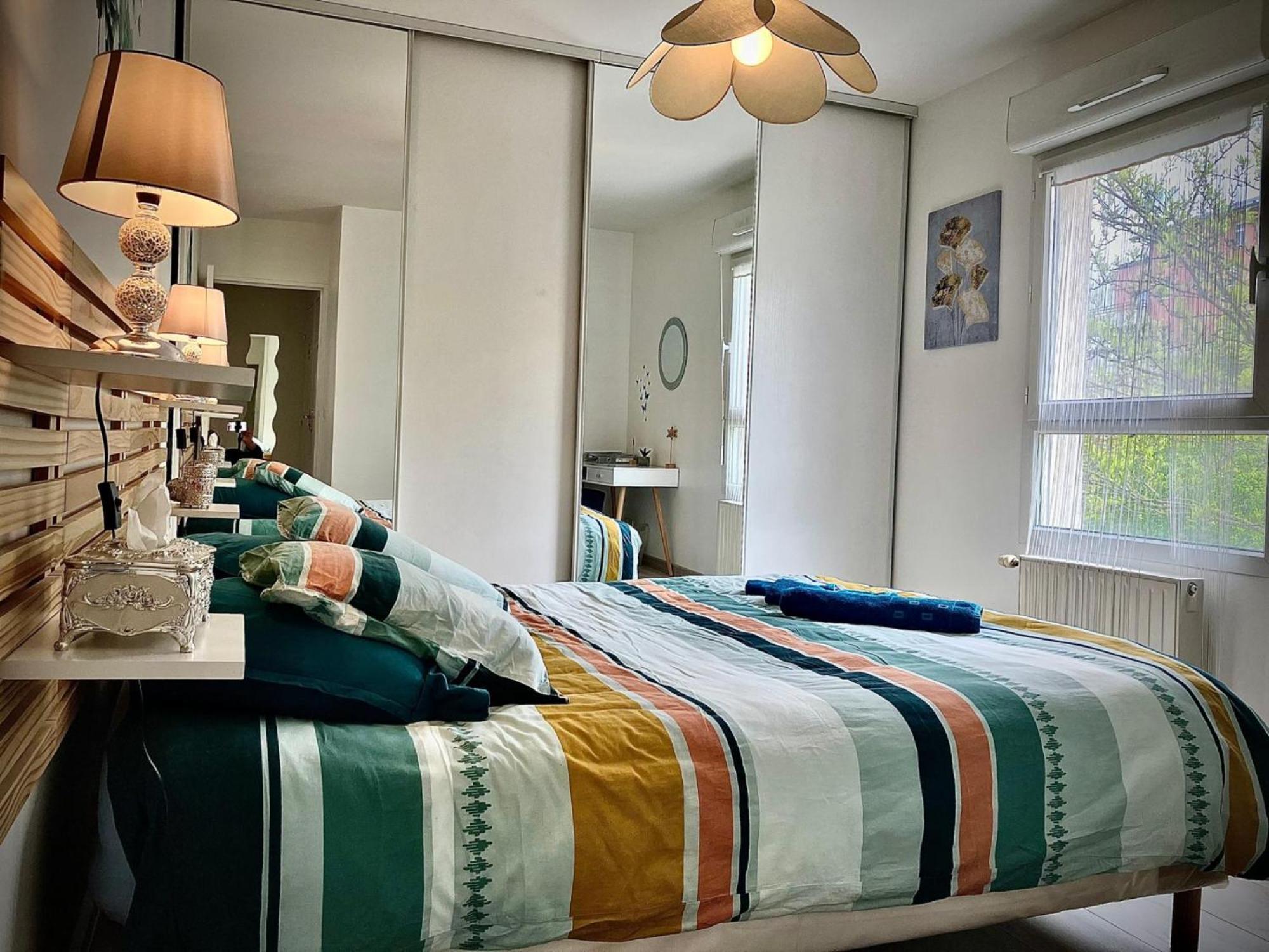 Snowqueen Hotel Apartment Paris-Disney Chelles  Zewnętrze zdjęcie